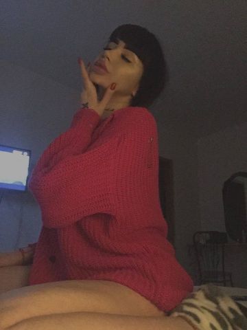 Юна